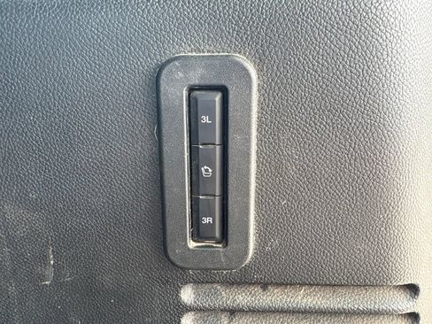 Used 2016 Ford Expedition EL XLT w/ Equipment Group 202A AWD/4WD image 47