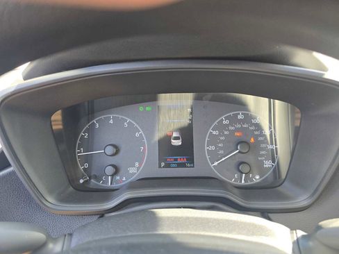 Certified 2025 Toyota Corolla LE image 25