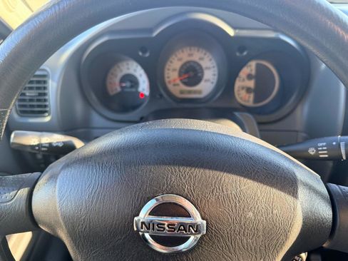 Used 2004 Nissan Frontier XE Desert Runner w/ (VTP) Value Truck Pkg image 16