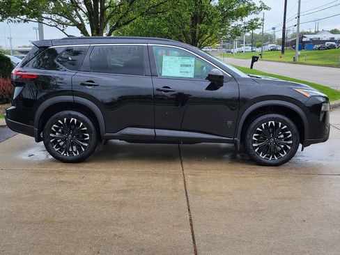 New 2026 Nissan Rogue Dark Armor AWD/4WD image 2