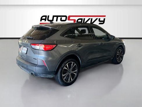 Used 2022 Ford Escape SEL w/ SEL Stealth AWD Package image 7