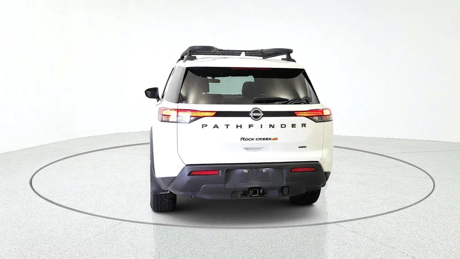 Used 2025 Nissan Pathfinder Rock Creek AWD/4WD image 7