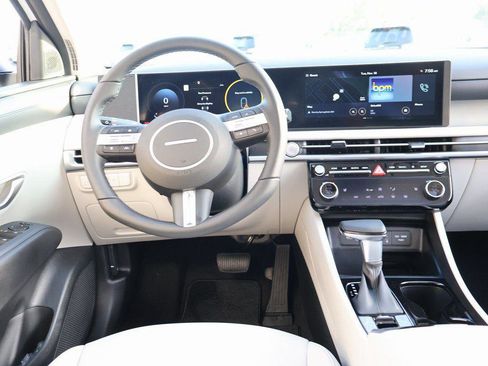 New 2026 Hyundai Tucson SEL image 20