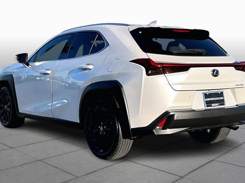 Used 2023 Lexus UX 250h FWD image 11