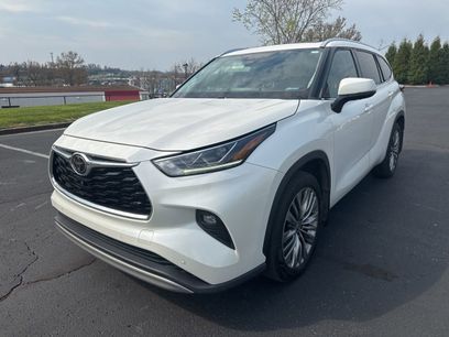 Certified 2021 Toyota Highlander Platinum