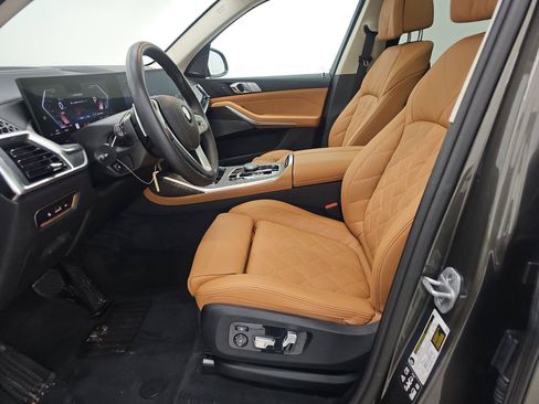 Used 2026 BMW X7 xDrive40i AWD/4WD image 7