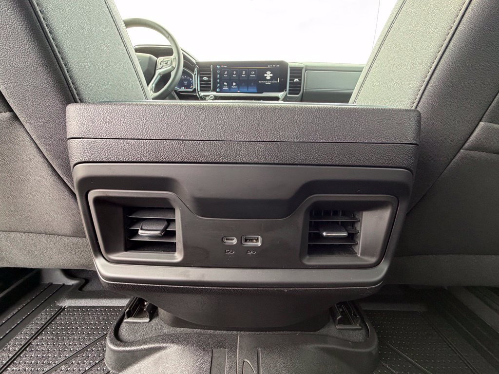 Used 2024 Chevrolet Silverado 1500 RST w/ Redline Edition AWD/4WD image 7