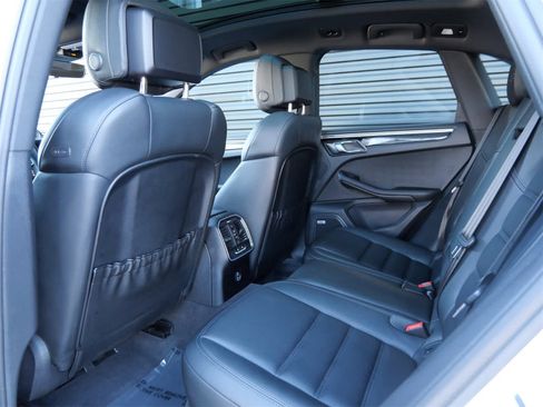 Certified 2021 Porsche Macan GTS w/ Sport Chrono Package image 12