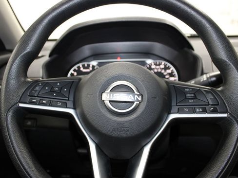Used 2024 Nissan Altima 2.5 SV FWD image 27
