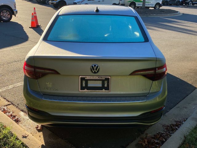 Used 2023 Volkswagen Jetta SE FWD image 30
