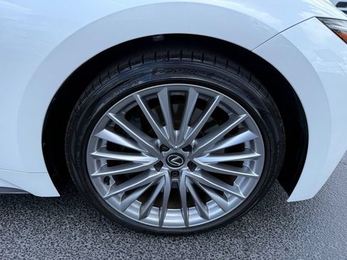 Used 2025 Lexus IS 300 w/ Premium Package RWD image 36