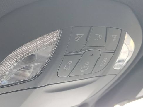 New 2026 Chrysler Pacifica Select FWD image 32