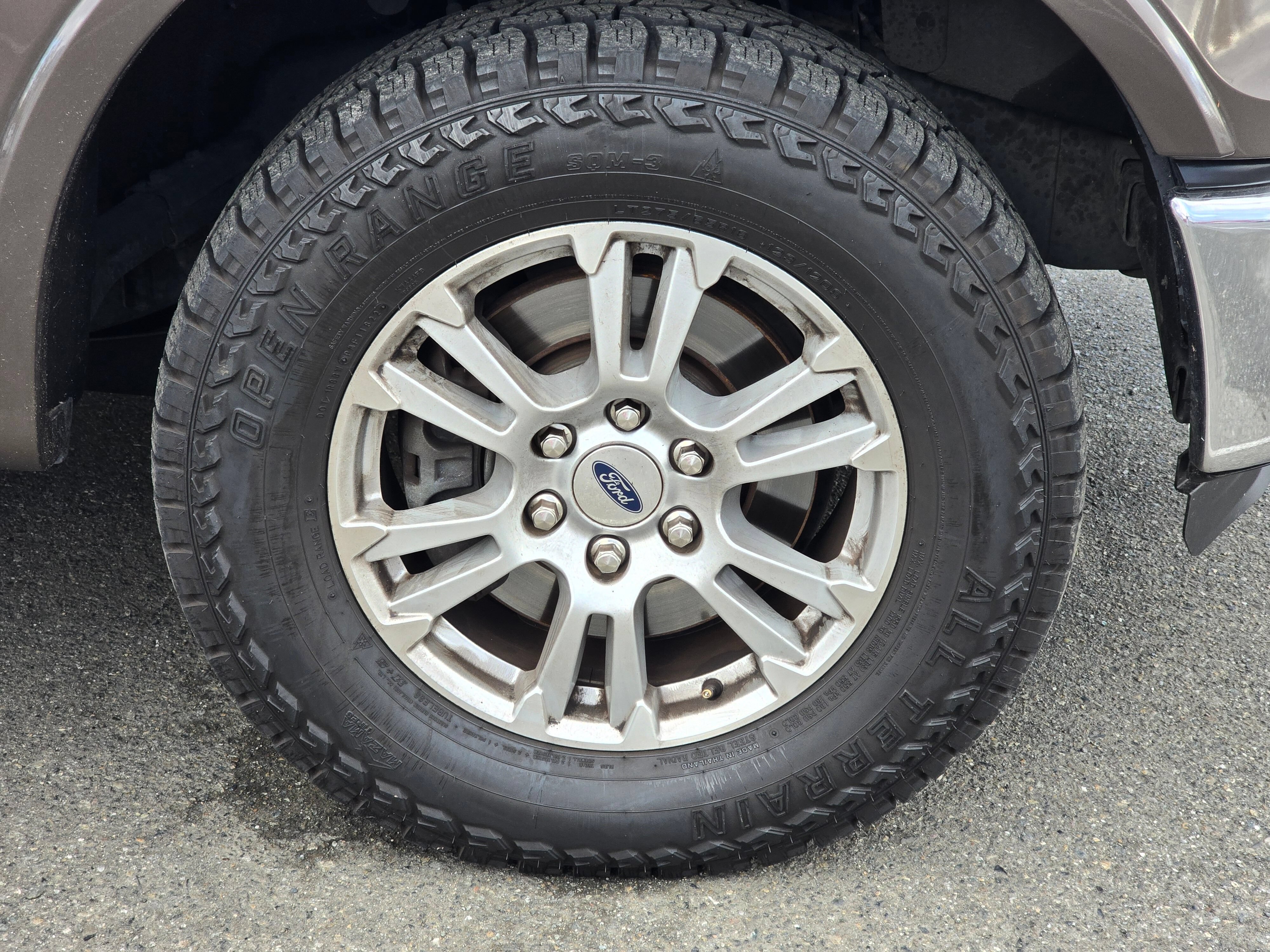 Used 2016 Ford F150 Lariat w/ Equipment Group 501A Mid AWD/4WD image 5