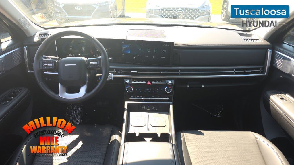 Used 2025 Hyundai Santa Fe SEL FWD image 25
