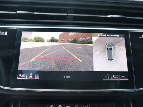 Used 2023 Audi Q8 Premium Plus AWD/4WD image 24