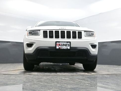 Used 2016 Jeep Grand Cherokee Laredo image 41