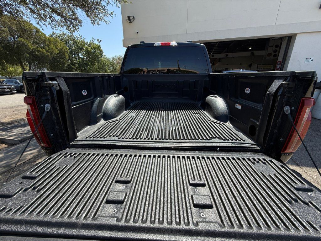 Used 2025 Ford F150 XLT w/ Equipment Group 301A Standard AWD/4WD image 19