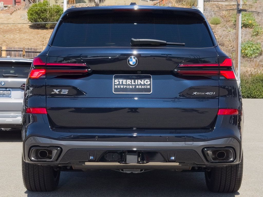 New 2026 BMW X5 xDrive40i w/ Executive Package AWD/4WD image 17