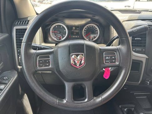 Used 2015 RAM 2500 Tradesman w/ Chrome Appearance Group AWD/4WD image 24
