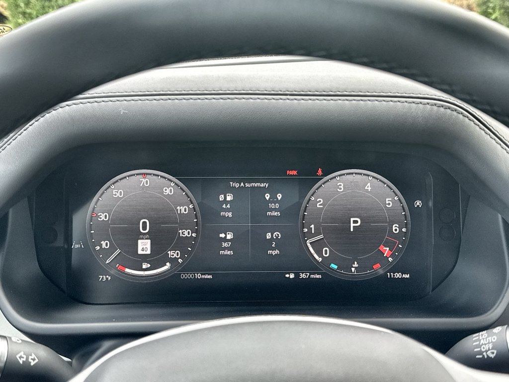 Certified 2025 Land Rover Defender 130 X-Dynamic SE AWD/4WD image 22