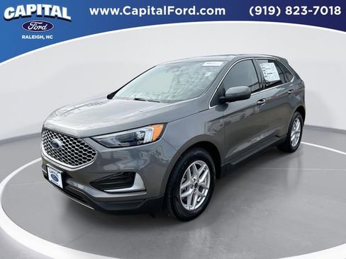 Certified 2023 Ford Edge SEL image 1