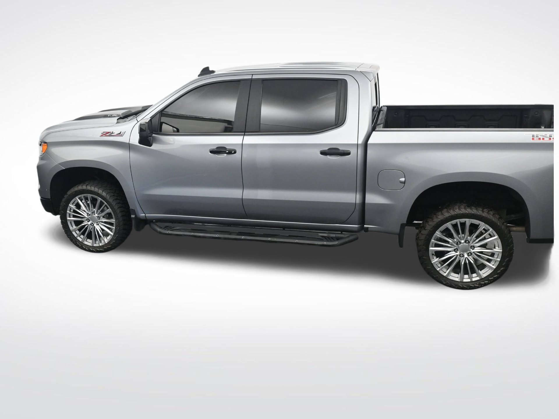Used 2025 Chevrolet Silverado 1500 LT Trail Boss w/ Convenience Package II AWD/4WD image 28