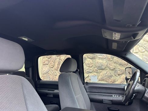 Used 2007 GMC Sierra 2500 SLE w/ Z71 Off-Road Package image 34