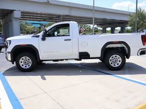 New 2026 GMC Sierra 3500 Pro AWD/4WD image 4