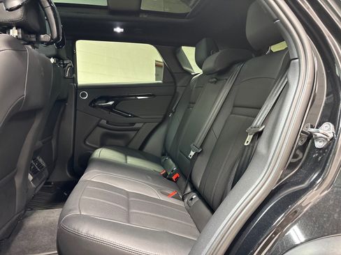 Used 2026 Land Rover Range Rover Evoque S AWD/4WD image 29