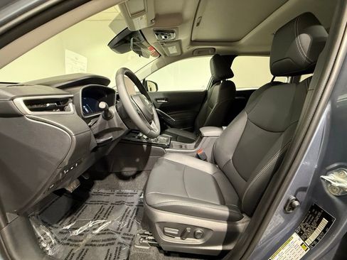 Certified 2026 Toyota Corolla Cross XLE w/ Convenience Package image 13