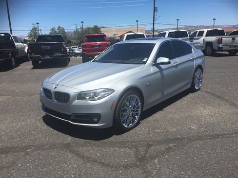 Used 2015 BMW 528i Sedan RWD image 1