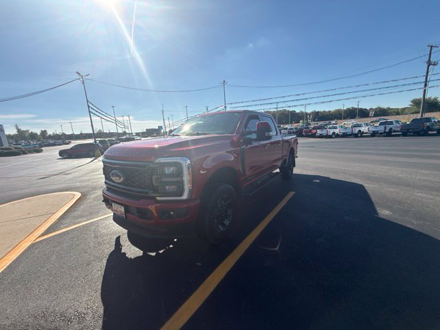 Used 2023 Ford F350 Lariat w/ Lariat Ultimate Package AWD/4WD image 4