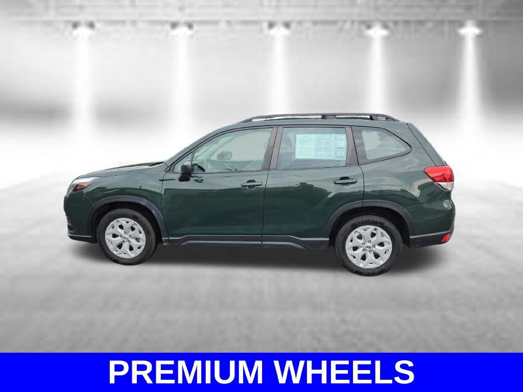 Certified 2022 Subaru Forester AWD/4WD image 8