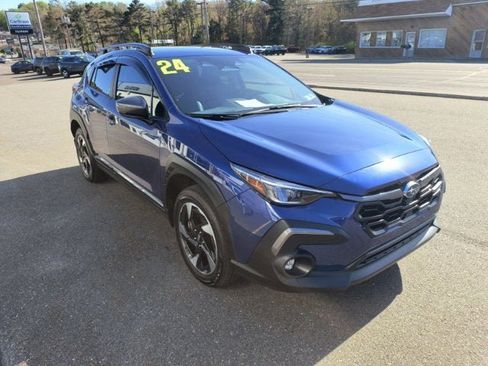 Used 2024 Subaru Crosstrek 2.5i Limited w/ Crosstrek Mirror Package AWD/4WD image 5