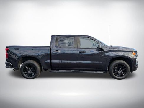 Used 2023 Chevrolet Silverado 1500 Custom w/ LPO, Dark Essentials Package RWD image 3