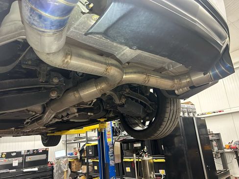 Used 2017 Chevrolet Camaro LT RWD image 57
