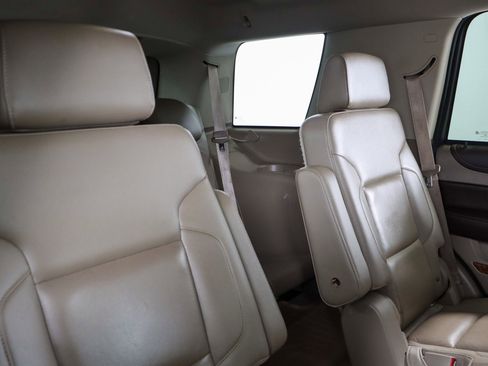 Used 2015 Chevrolet Tahoe LTZ image 34