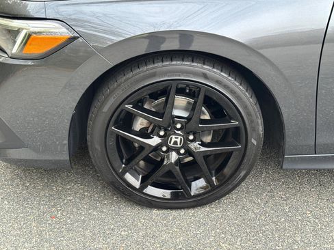 Used 2024 Honda Civic Sport image 11