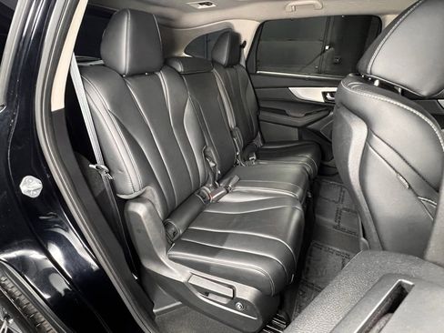 Used 2023 Acura MDX Technology image 11