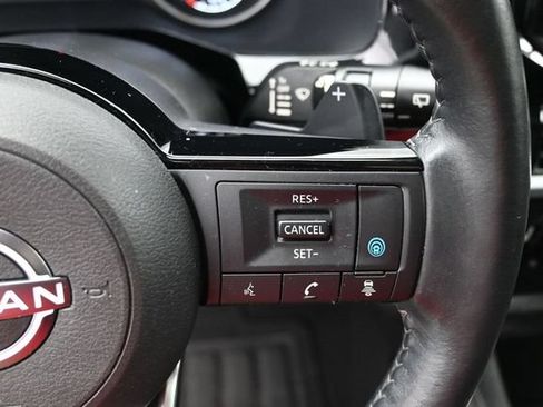 Used 2022 Nissan Pathfinder SL w/ SL Premium Package FWD image 33