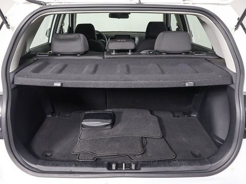 Used 2020 Hyundai Venue SE image 13