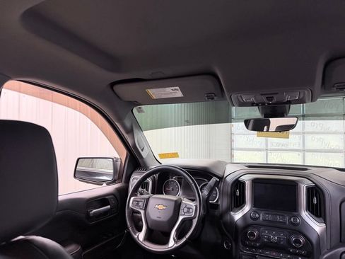 Used 2021 Chevrolet Silverado 1500 LTZ w/ Technology Package AWD/4WD image 28
