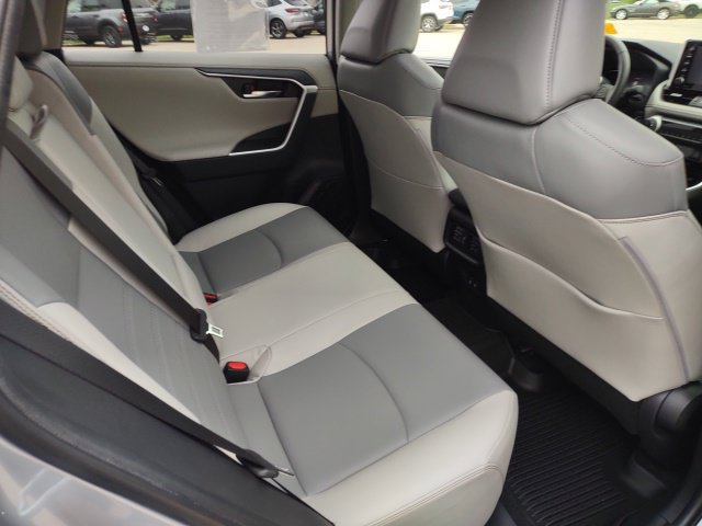 Used 2019 Toyota RAV4 Limited w/ All Weather Liner Package AWD/4WD image 24