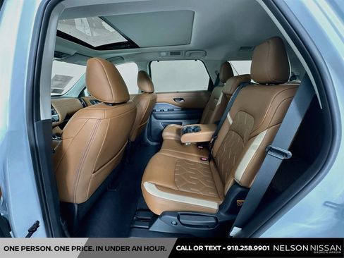 Certified 2026 Nissan Pathfinder Platinum w/ Cargo Package AWD/4WD image 25