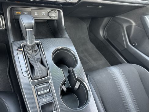 Used 2025 Honda Civic Sport image 18