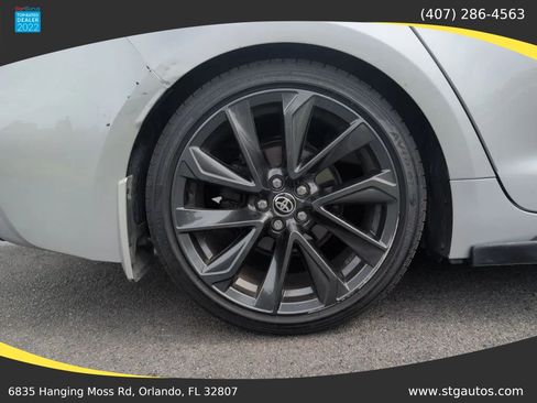 Used 2021 Toyota Corolla SE w/ SE Premium Package FWD image 33