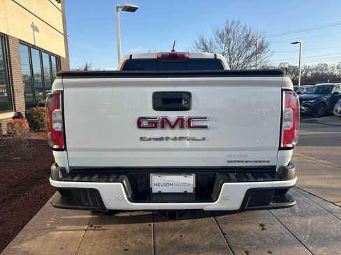 Used 2021 GMC Canyon Denali image 4