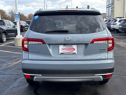 Certified 2022 Honda Pilot Touring image 8
