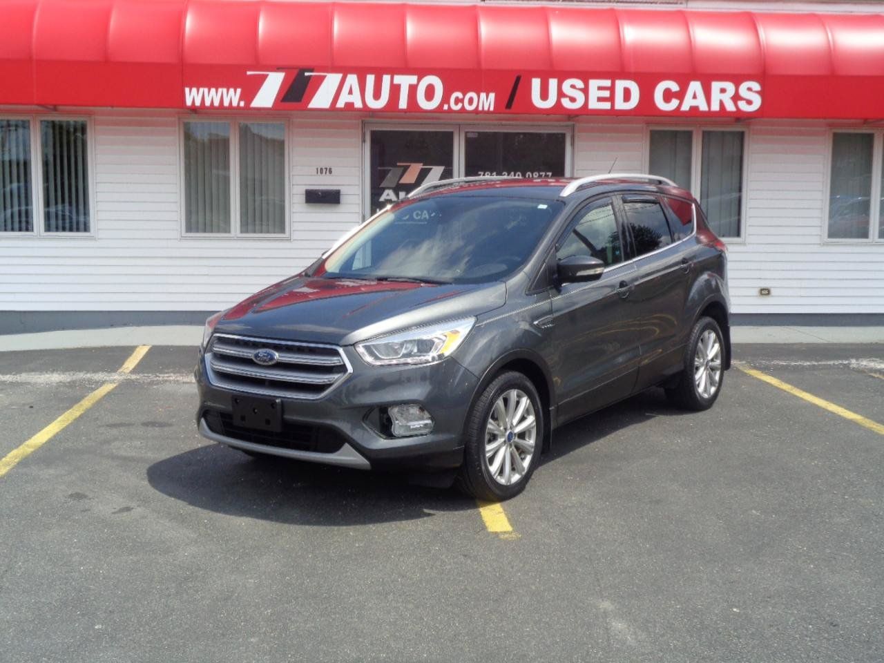 Used 2017 Ford Escape Titanium AWD/4WD image 10