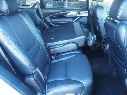 Used 2022 MAZDA CX-9 Touring image 23